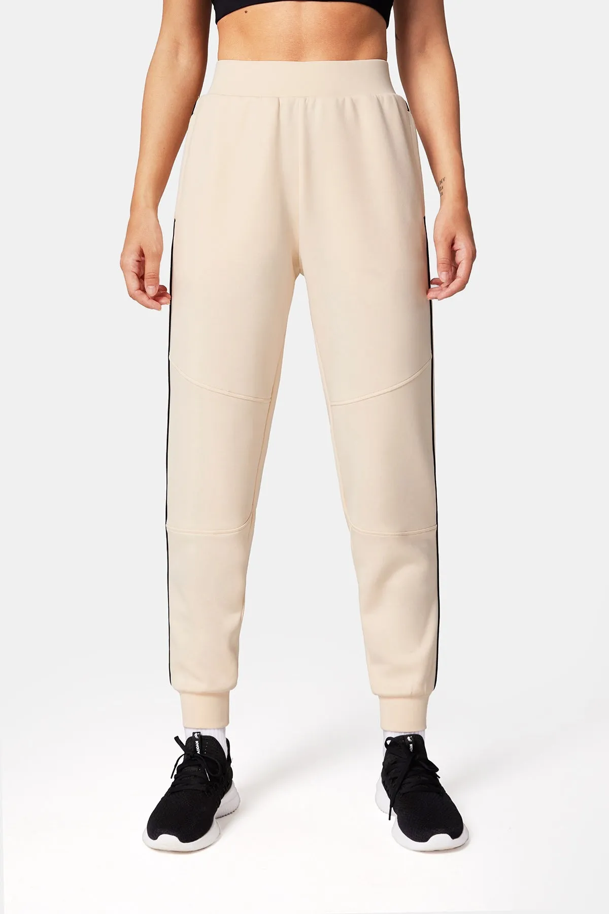 Casual Mid-Rise Jogger