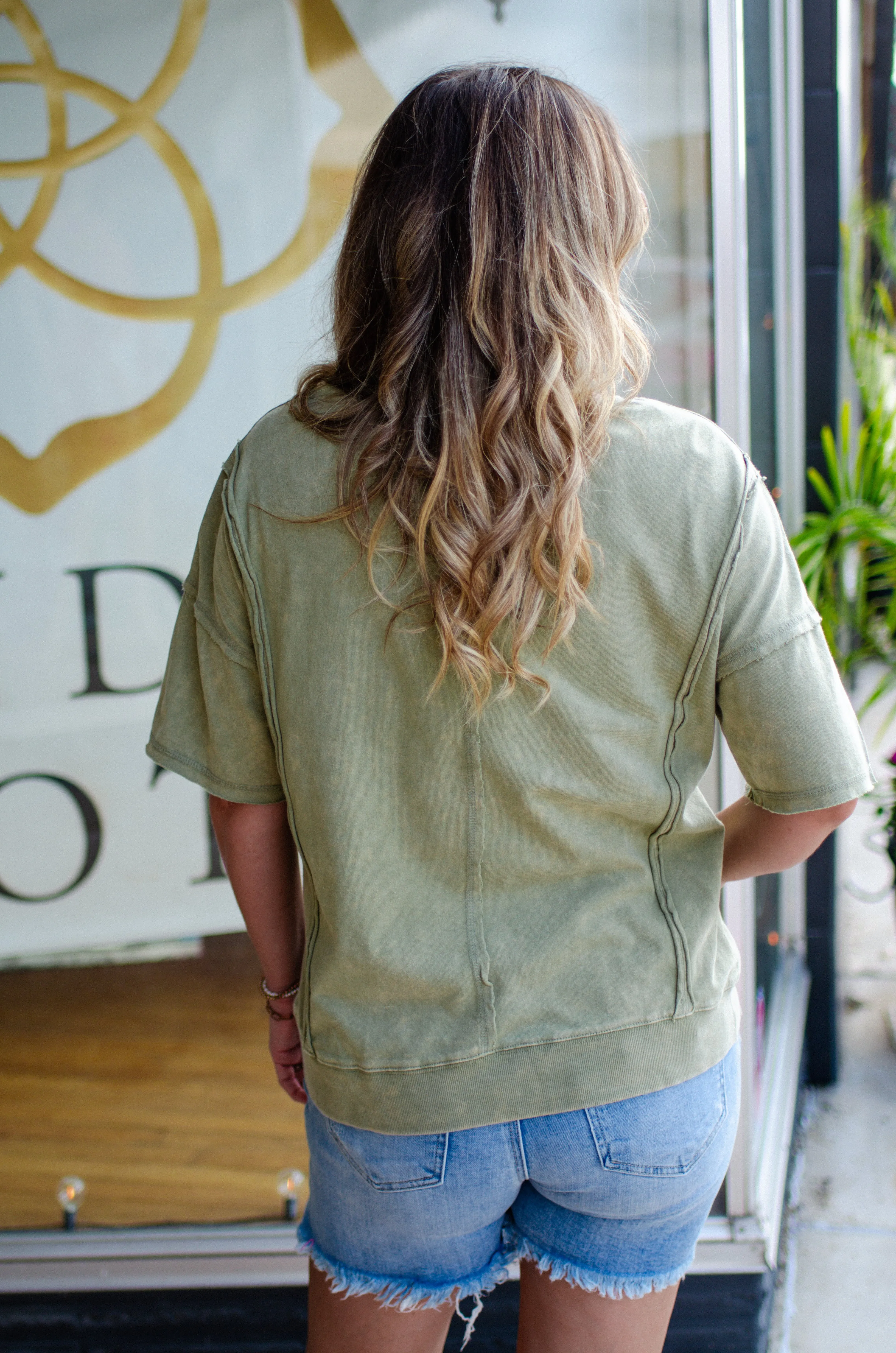 Casual Vibes Top in Olive