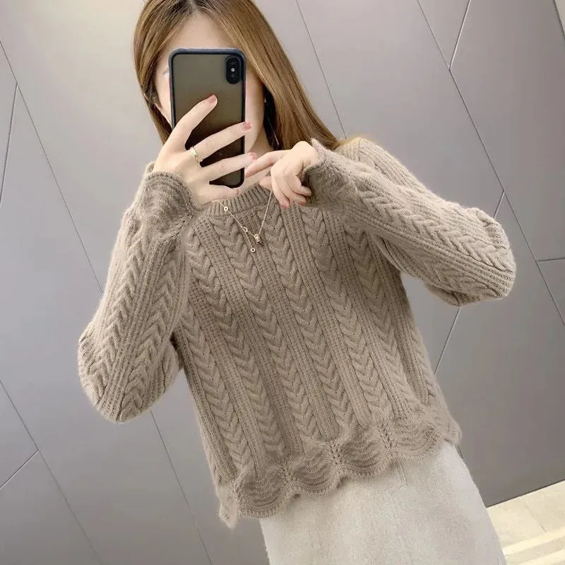 Cozy & Fluffy Knitted Pullover