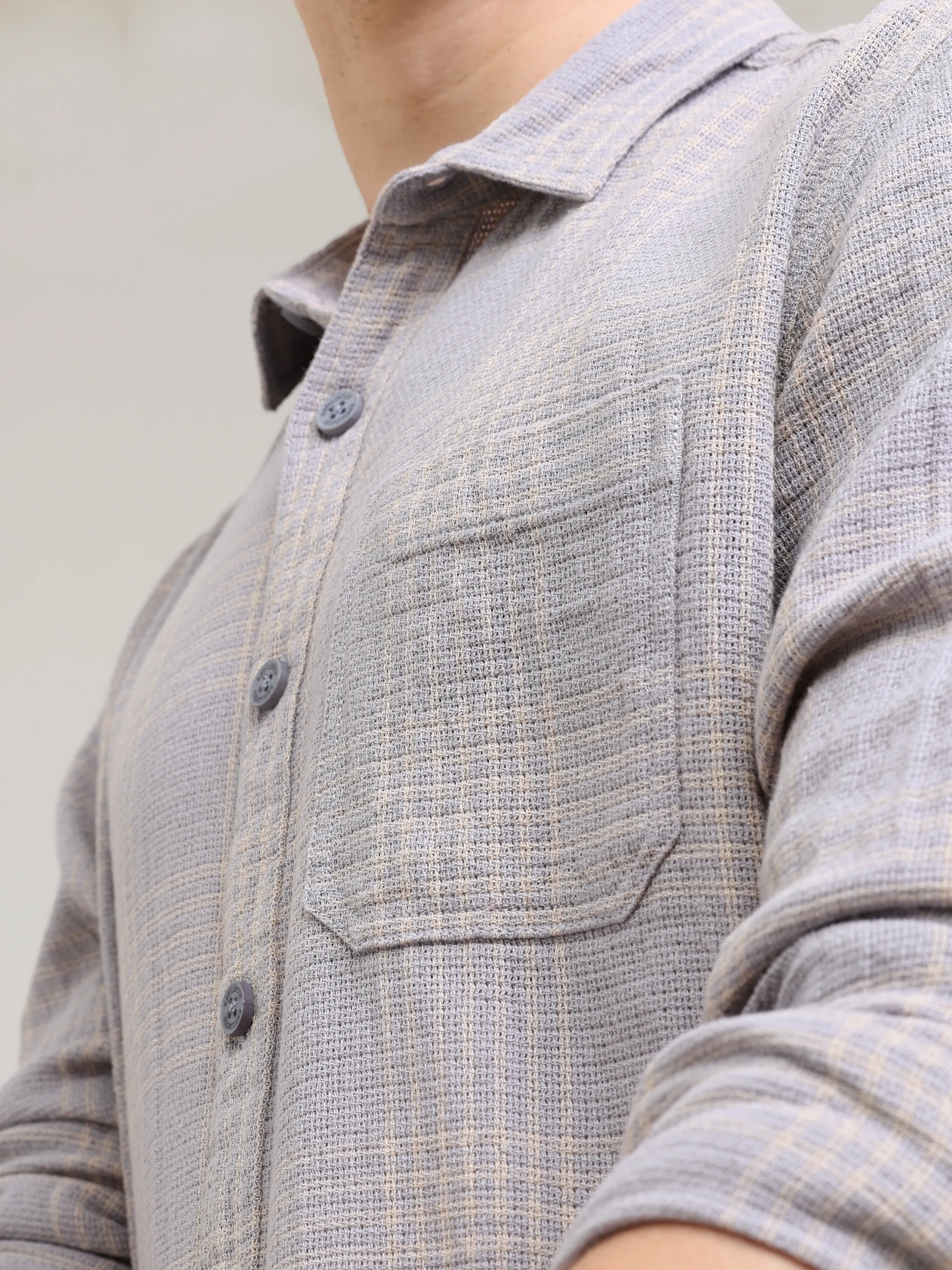 New age off-cream casual check shirt